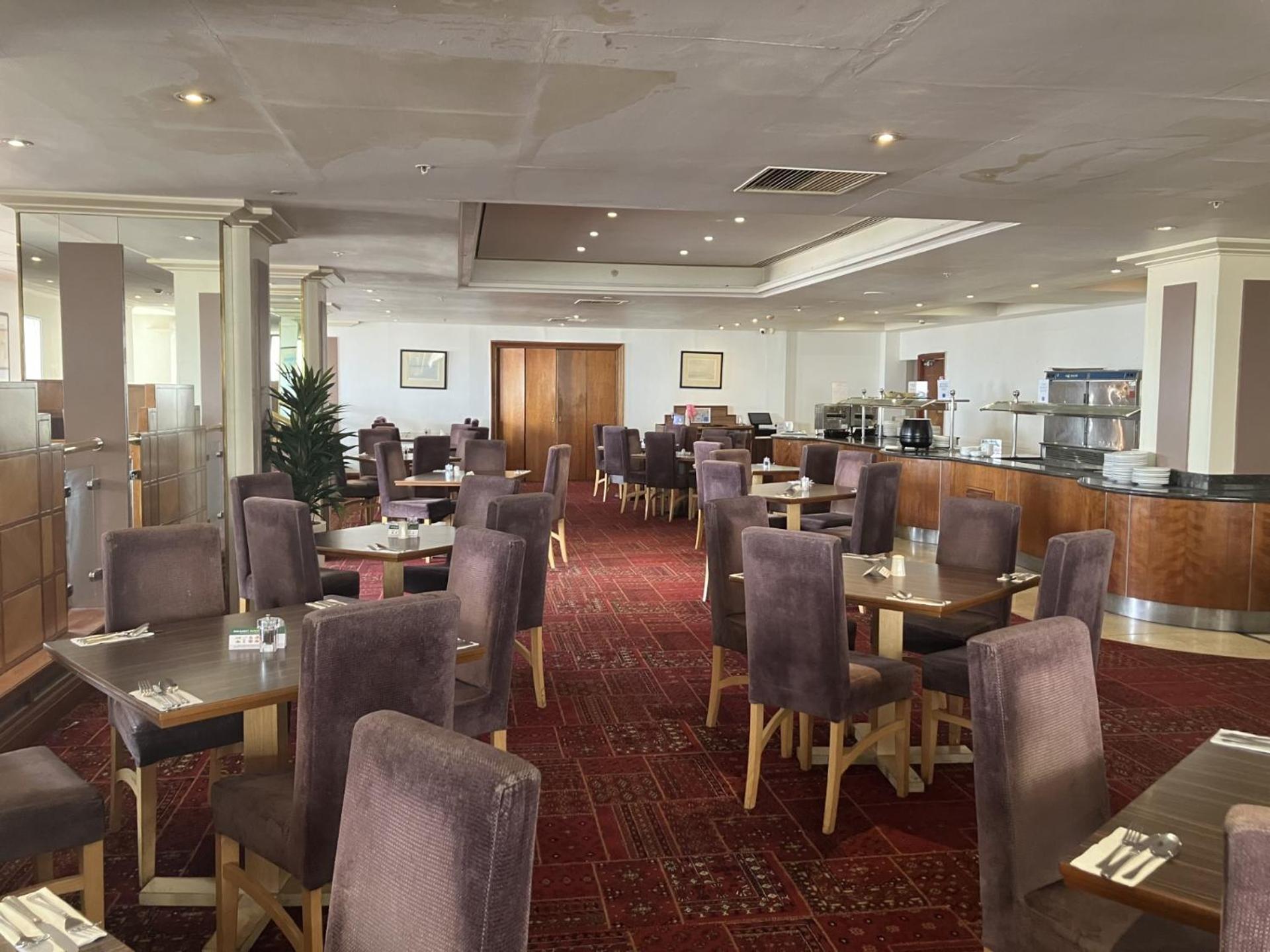 Grand Hotel Blackpool Luaran gambar The restaurant at the hotel