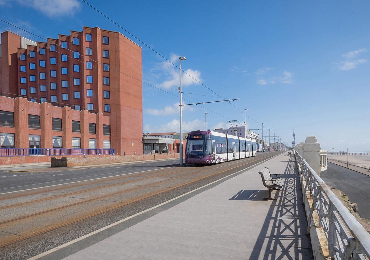 Grand Hotel Blackpool Luaran gambar Tram in Blackpool